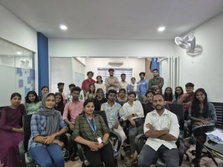 COMPLIMENTARY TRAINING PROGRAM